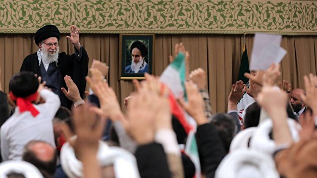 جمهوری اسلامی در مقابل افراد تخریب‌گر کوتاه نخواهد آمد